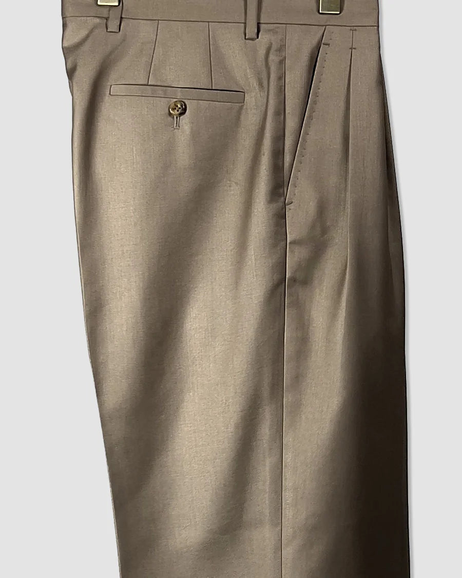 Classic Pleated Trouser