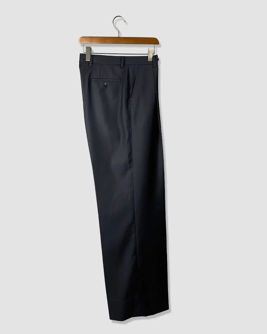 Single Pleated Wide Leg Trouser - Black