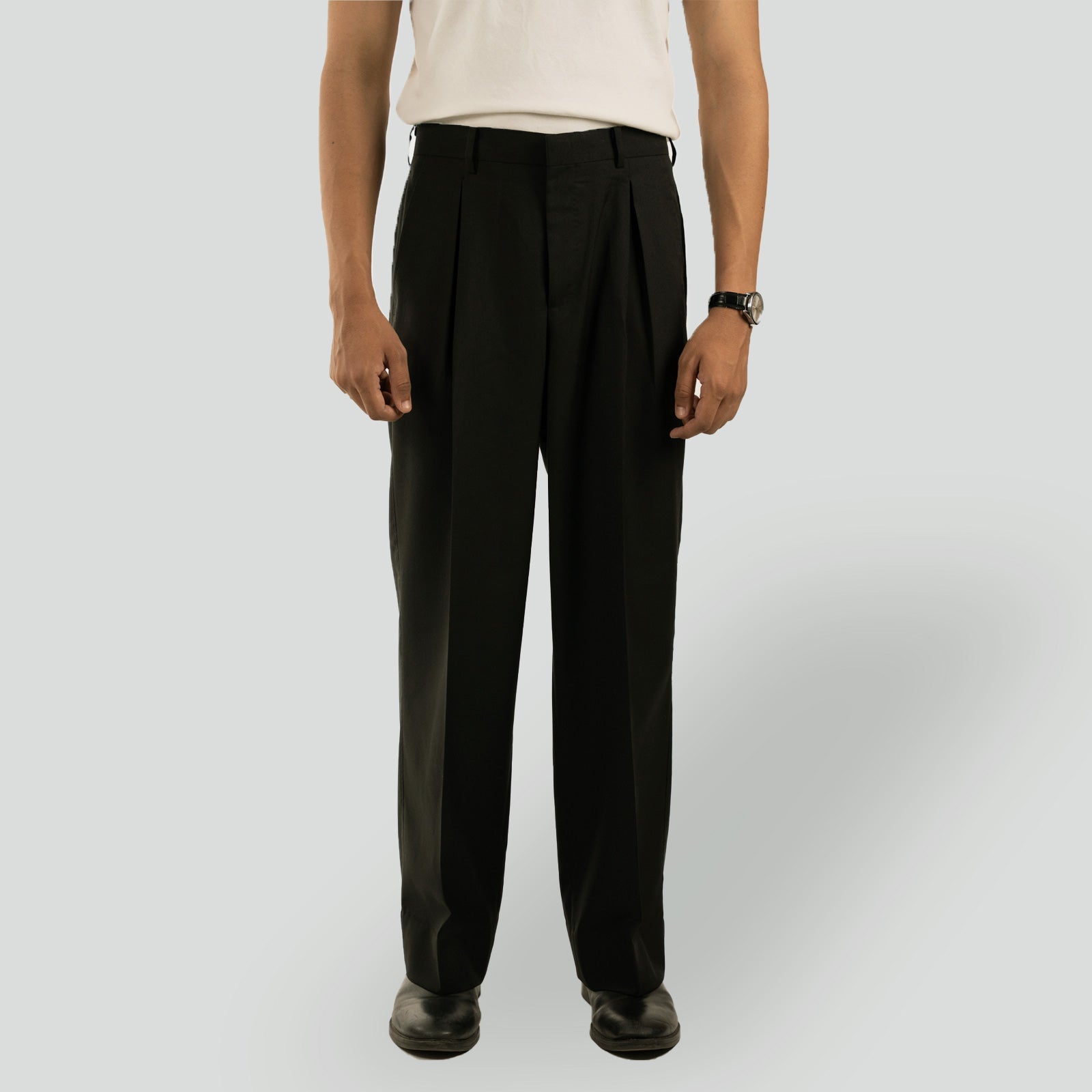 Double Pleated Wide Leg Trousers – Black