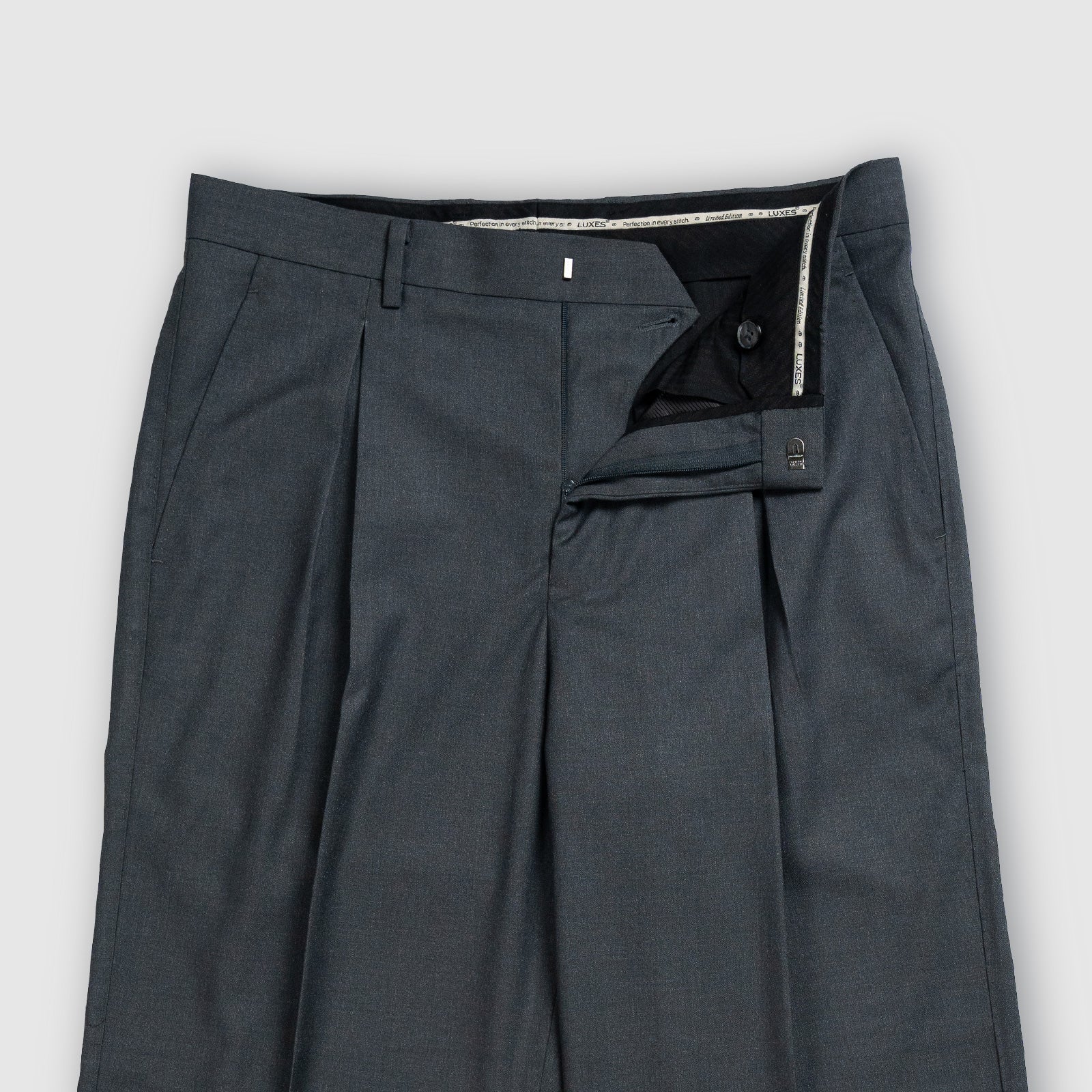 Double Pleated Wide Leg Trousers – Grey