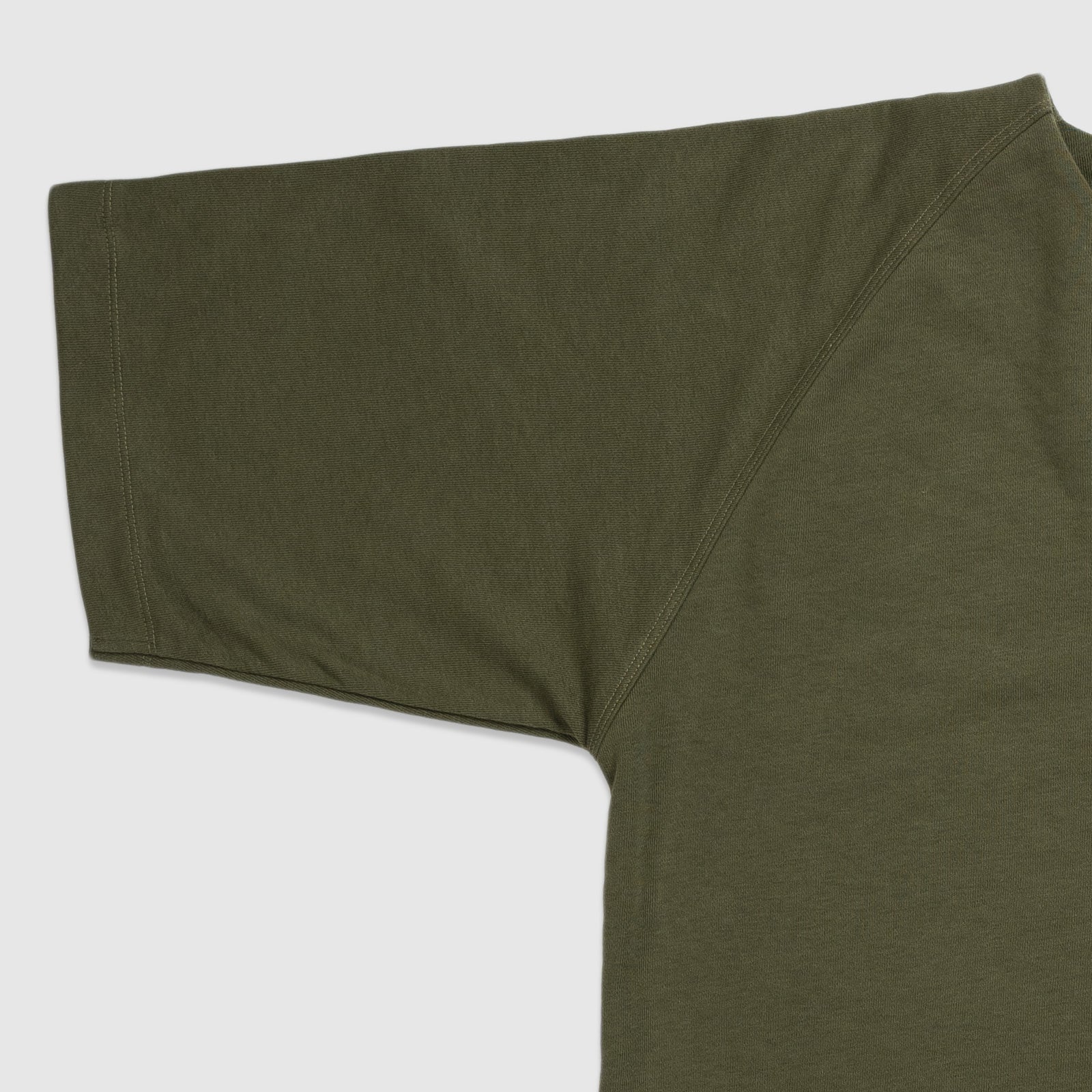 Raglan Henley in Olive Green